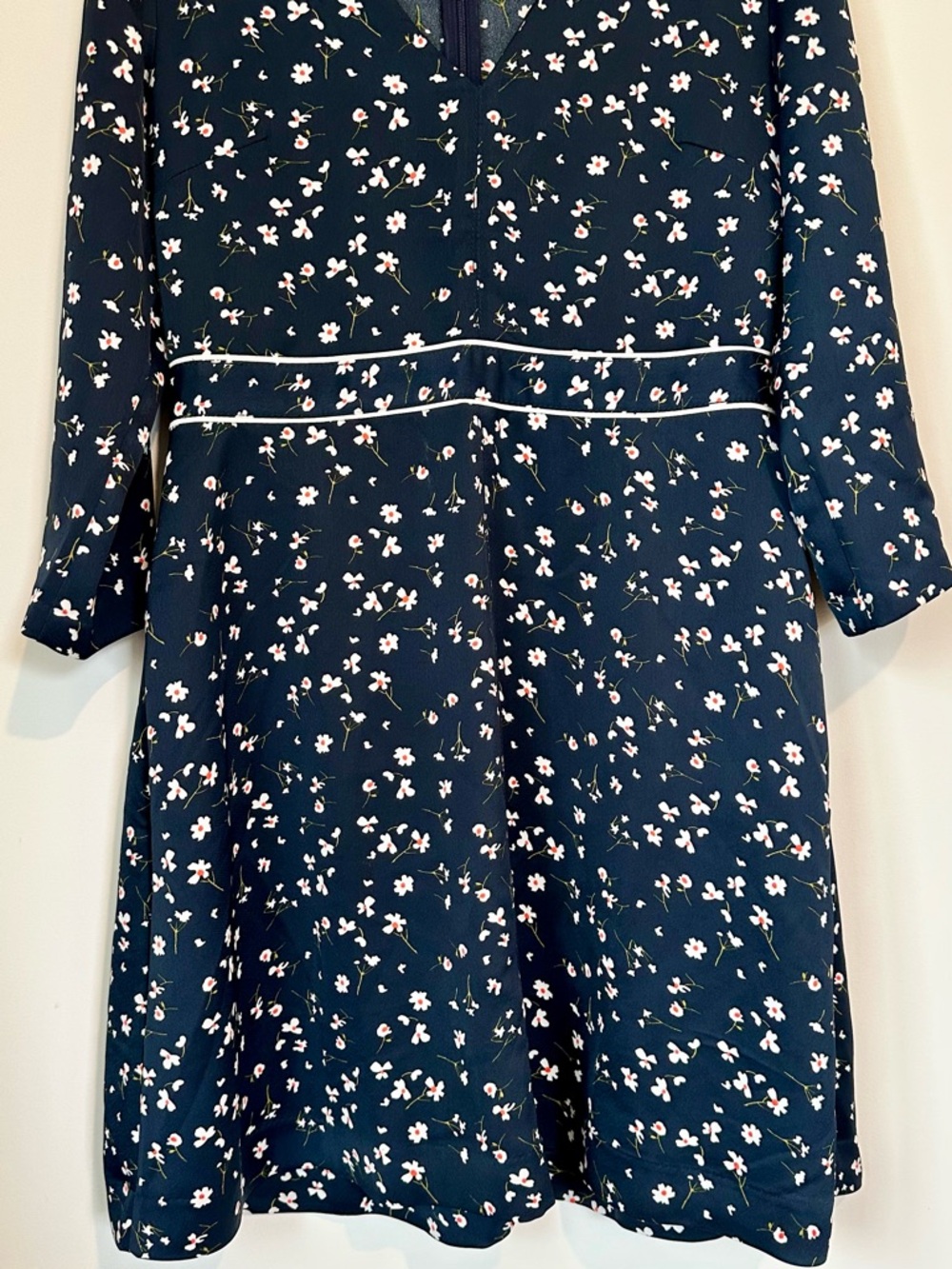 Banana Republic Navy Ditsy Floral A-Line Dress - Size: 6 - Picture 5 of 7